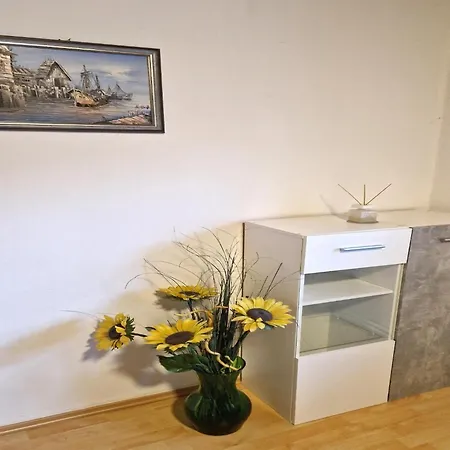 In Im Dreilaendereck Апартаменты Арнольдштайн