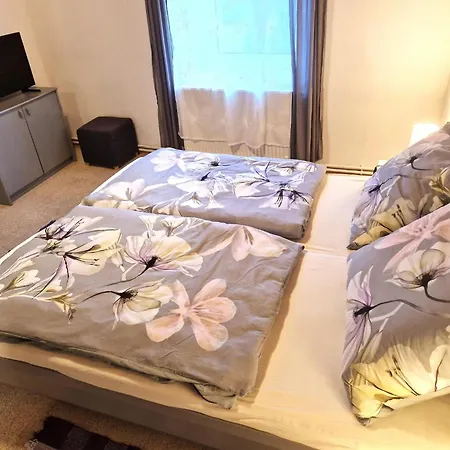 In Im Dreilaendereck *